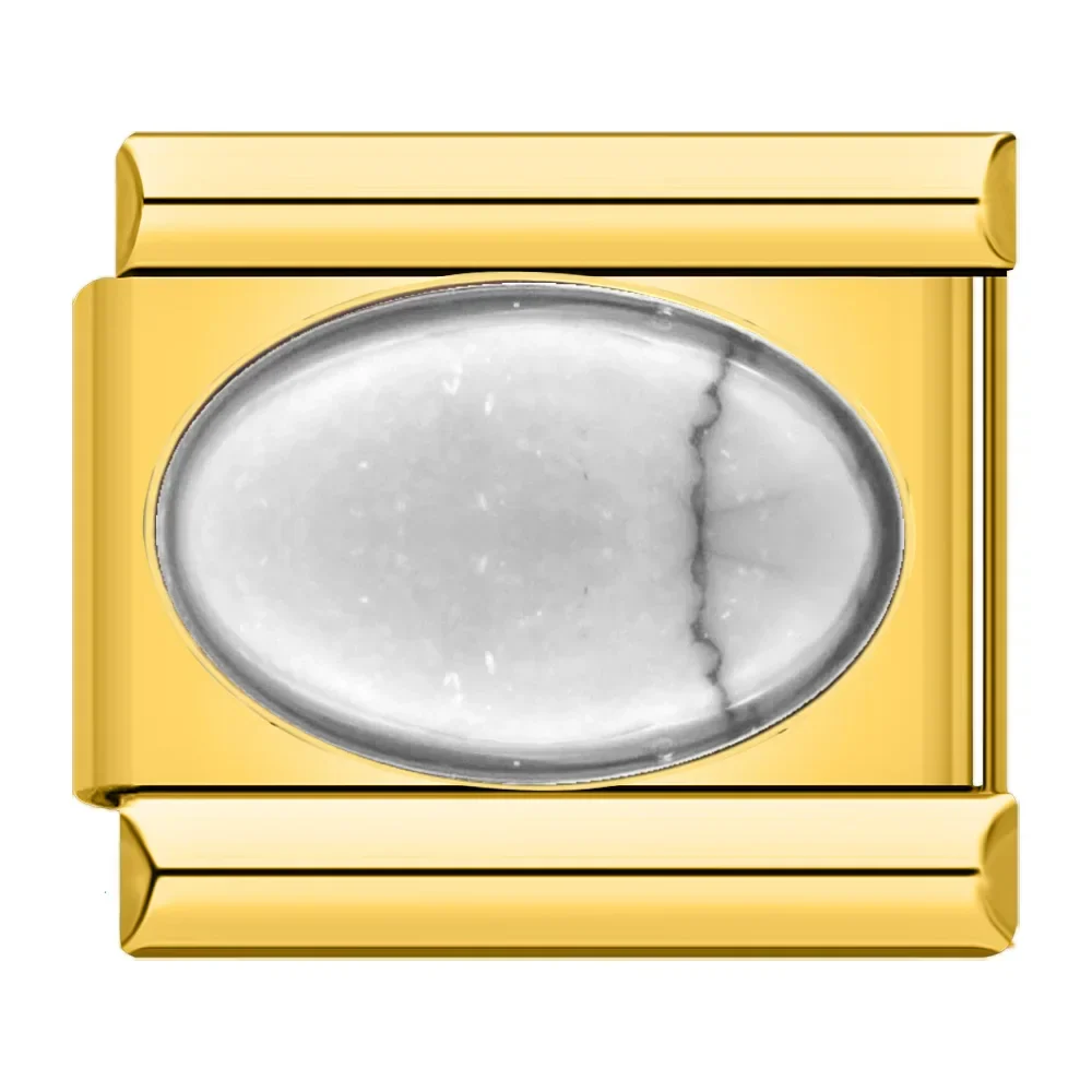 Gold mit weißem Stein