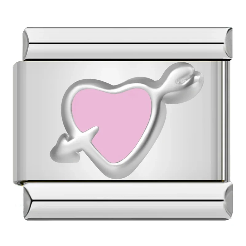 Amors Pfeil durch pinkes Herz